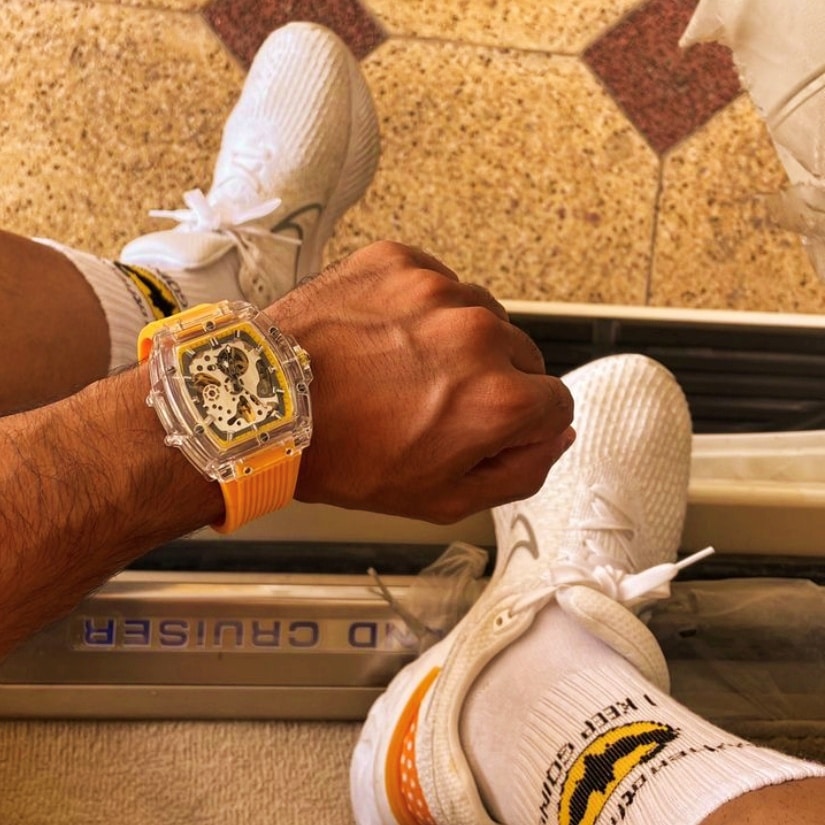 onola watch